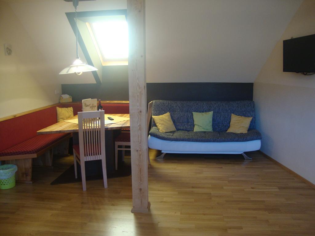 Haus Sylvia Apartment Mariapfarr Room photo