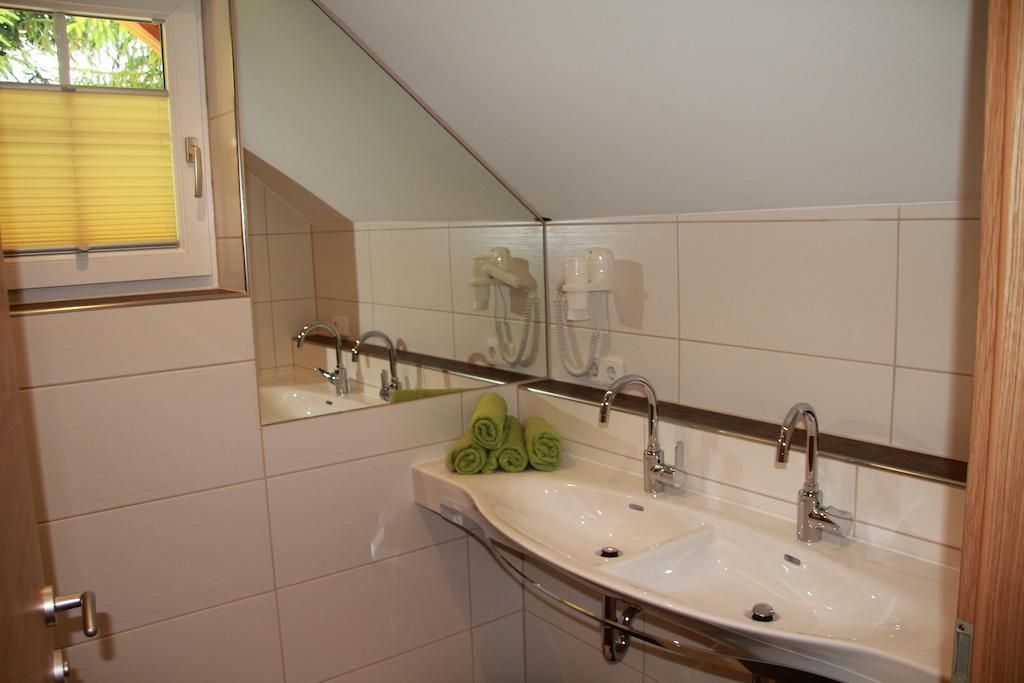 Haus Sylvia Apartment Mariapfarr Room photo